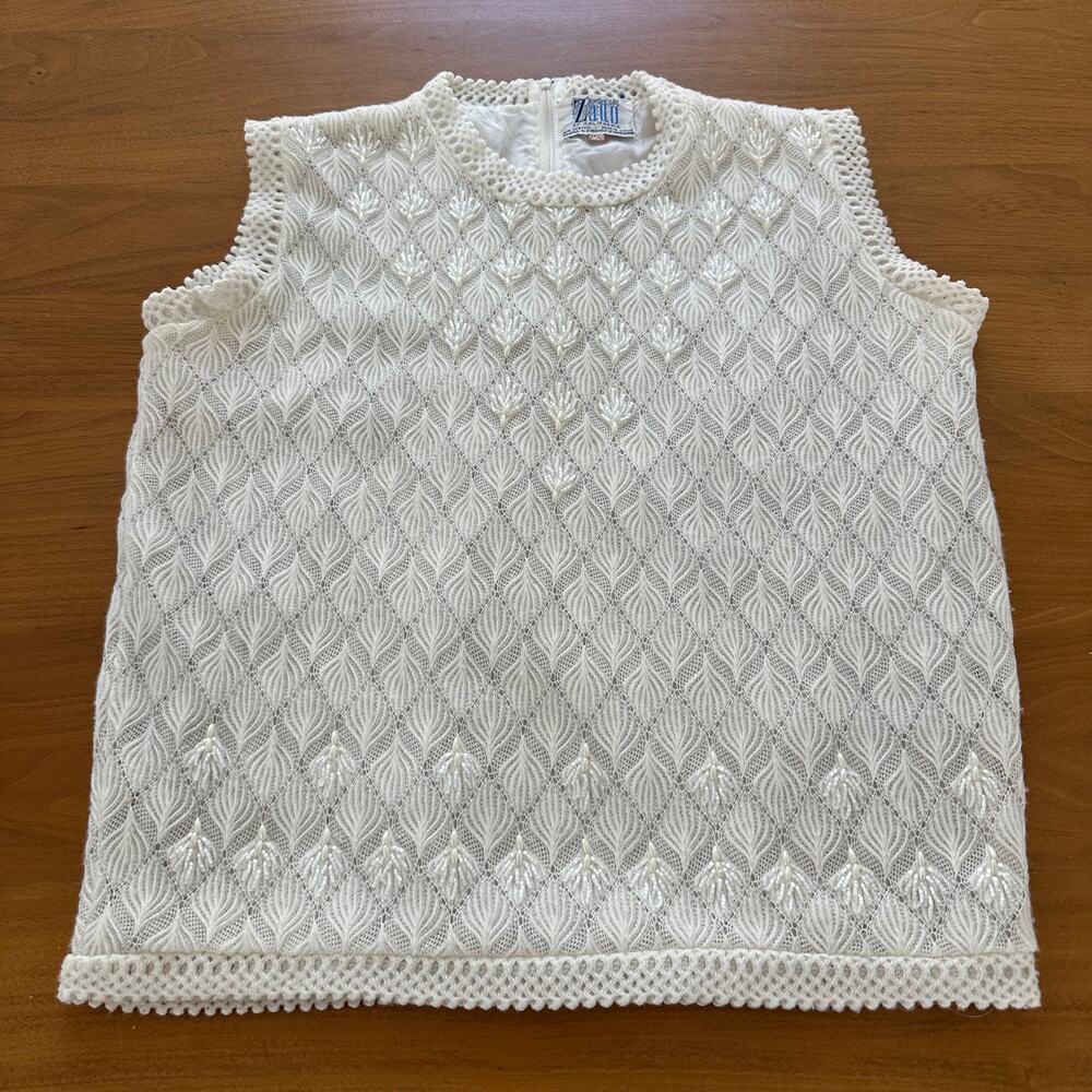 Vintage Zado California Beaded Shell Top White Crochet Lace Knit Back Zip